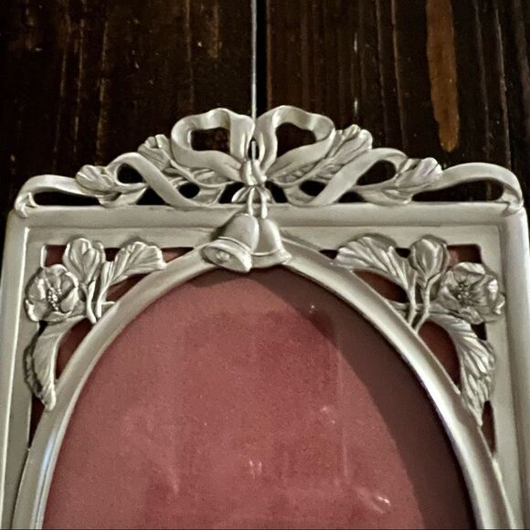 Vintage Pewter June Wedding Picture Frame 5X7 PF-232s - Picture 3 of 7